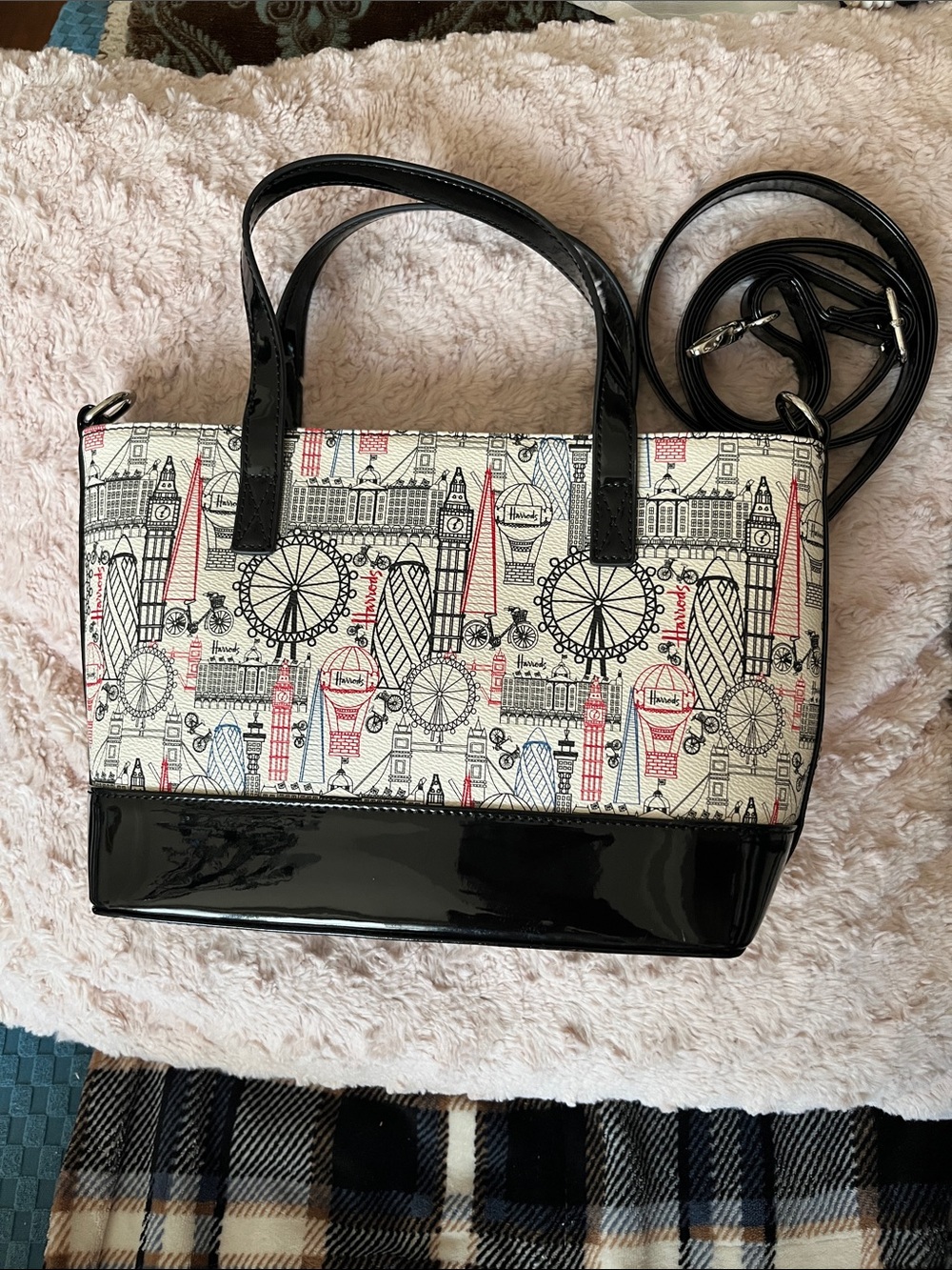 Harrods Black, Cream and Red London Landmark Print Crossbody Tote - Picture 2 of 11
